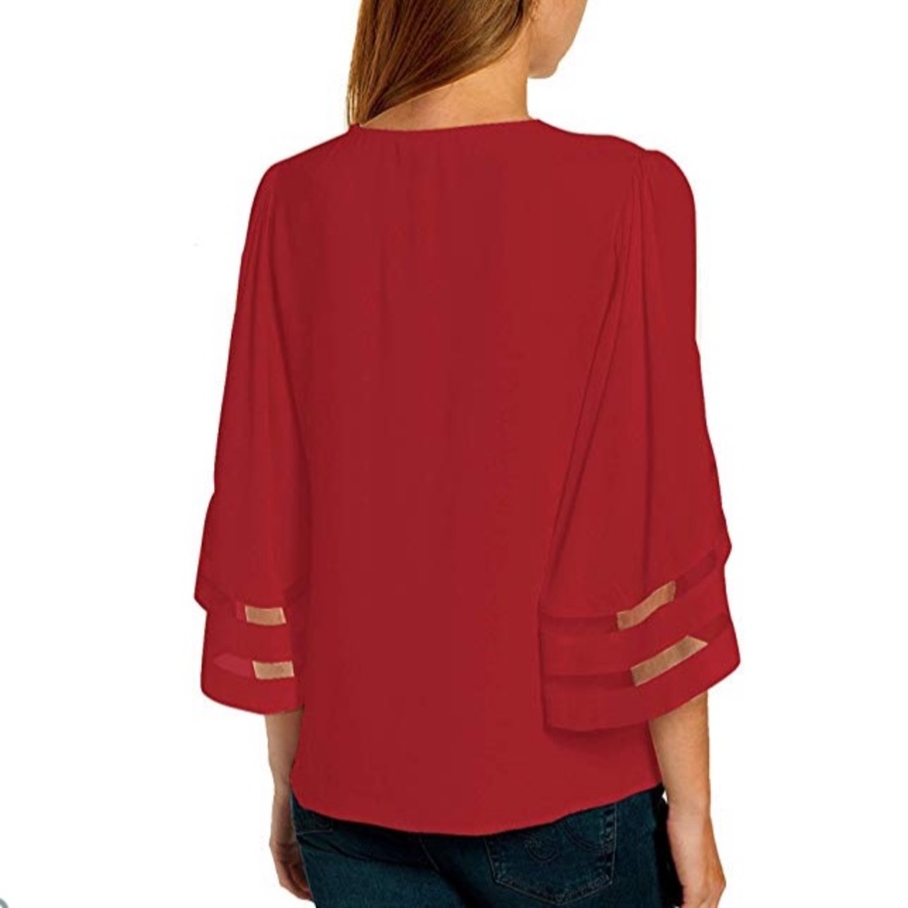 Beautiful woman v neck blouse - Picture 2 of 2